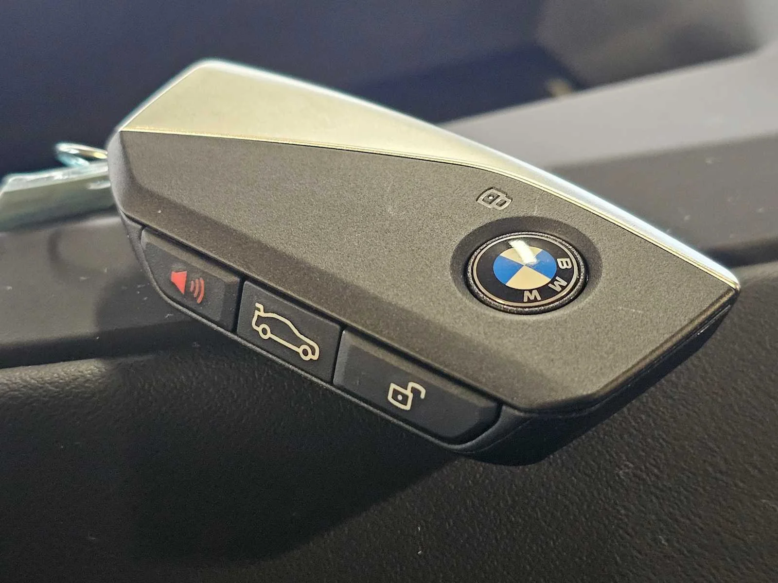 New 2026 Carbon Black Metallic BMW xDrive40i image 44