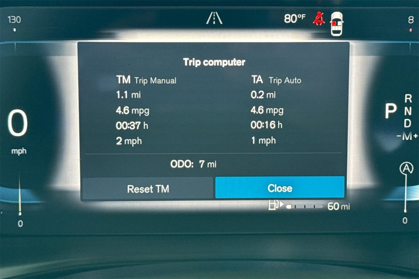 2025 Volvo XC40 Core - Photo 25