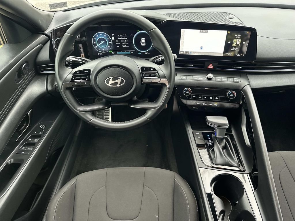 Certified Used 2025 Gray Hyundai SEL Sport image 18