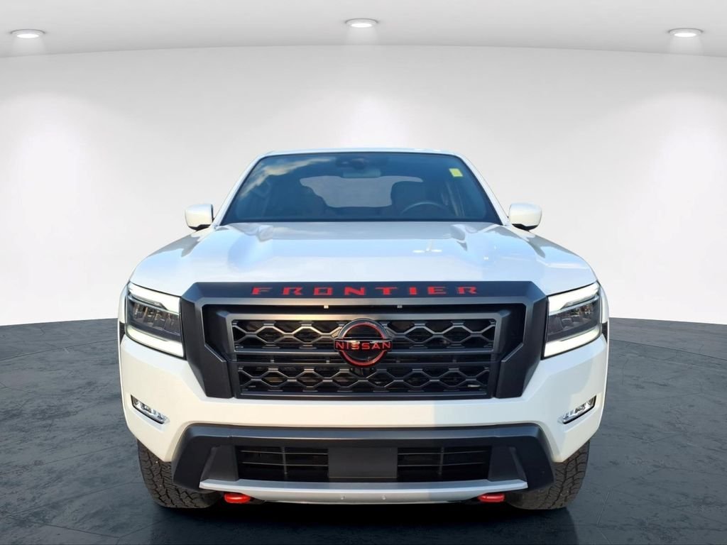 Used 2024 White Nissan PRO-4X image 4