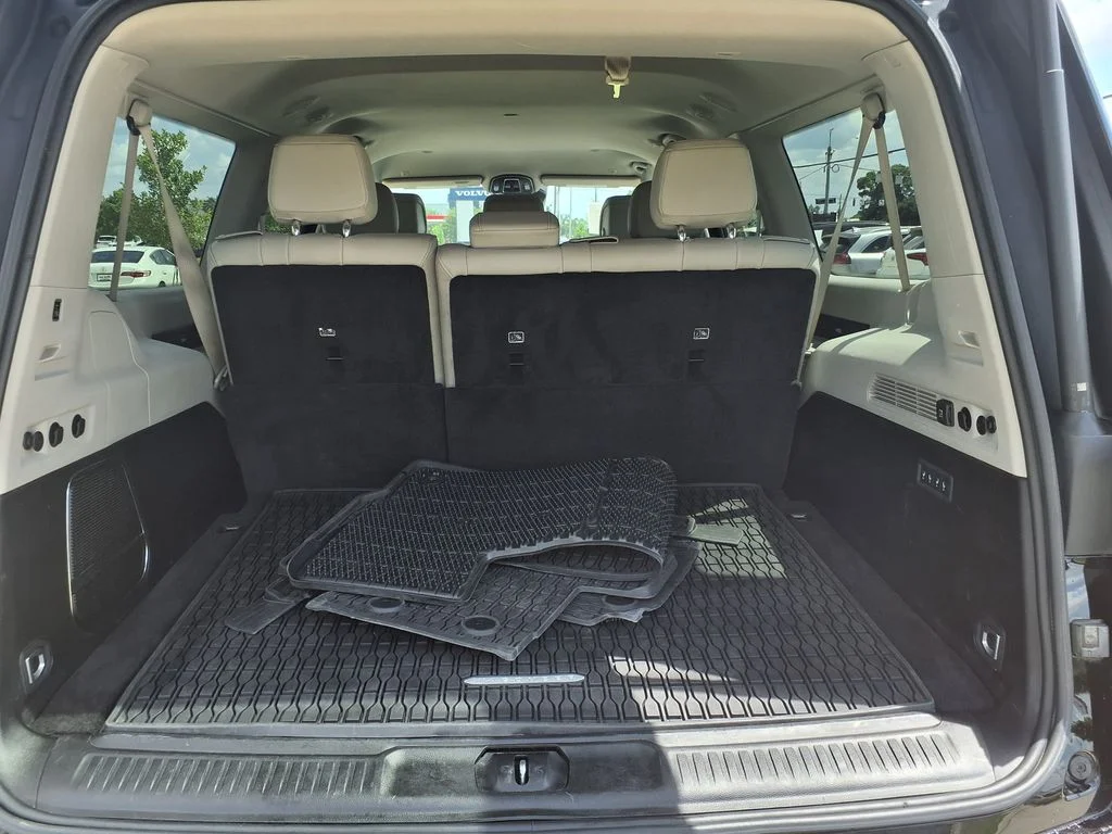 Used 2024 Black Jeep Series II image 12
