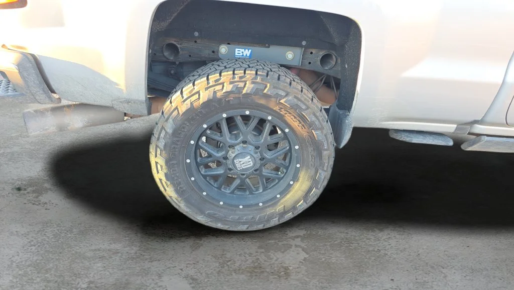 Used 2016 Silver Chevrolet LTZ image 23