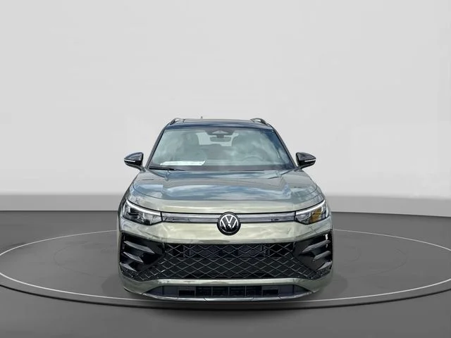 New 2026 Green Volkswagen 2.0T SE R-Line Black image 2