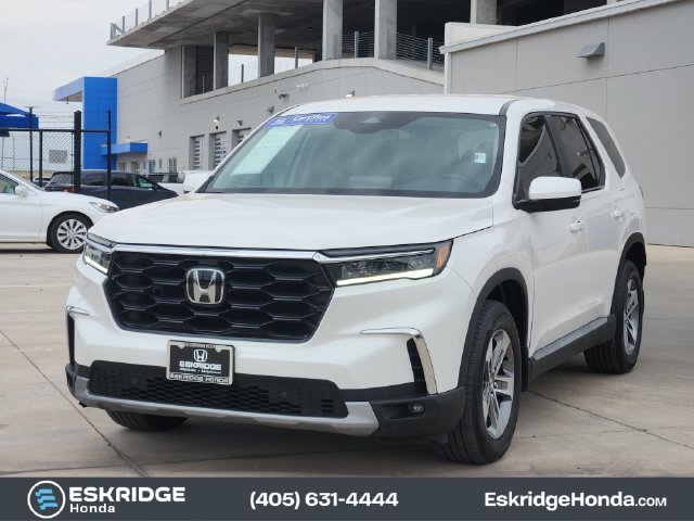 Certified Used 2024  Honda EX-L image 3