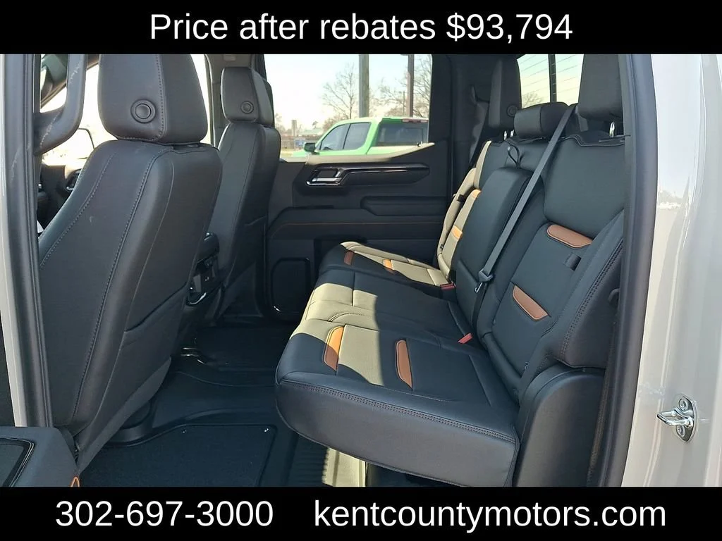 2026 GMC Sierra 1500 AT4 - Photo 11