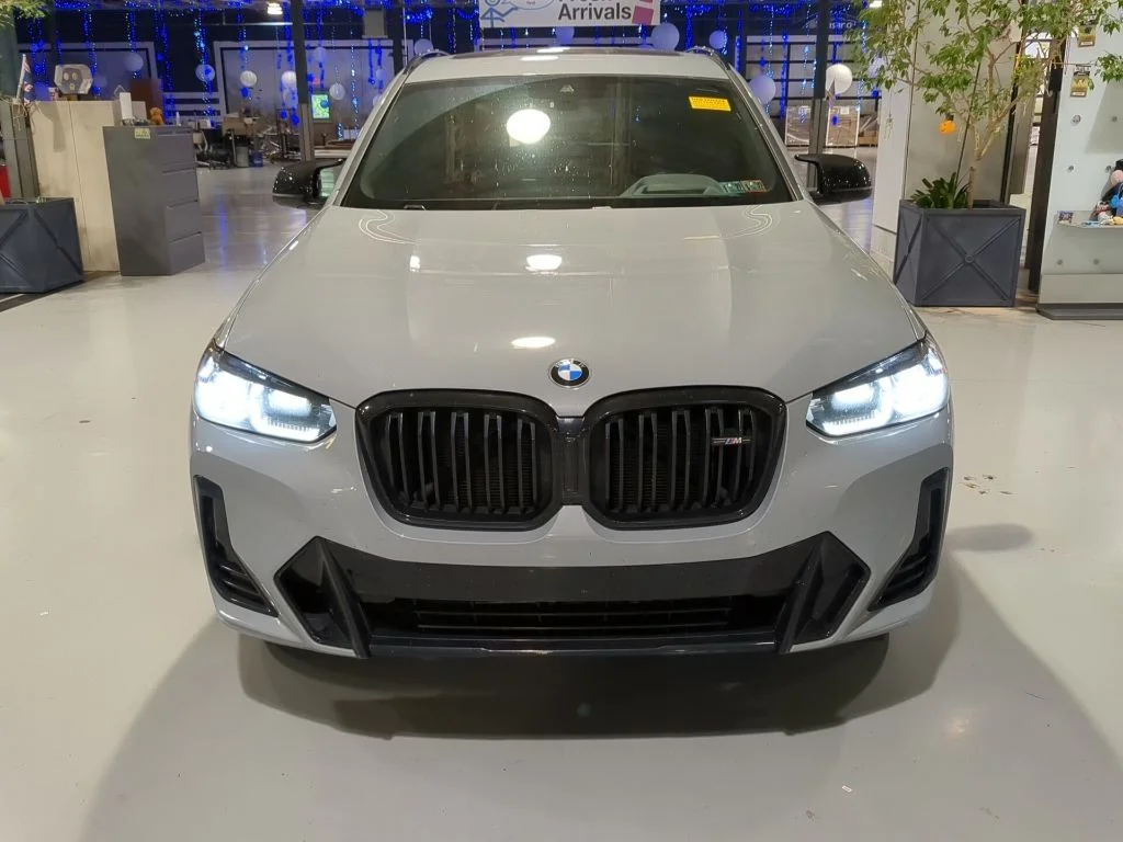 Used 2022 Gray BMW M40i image 2