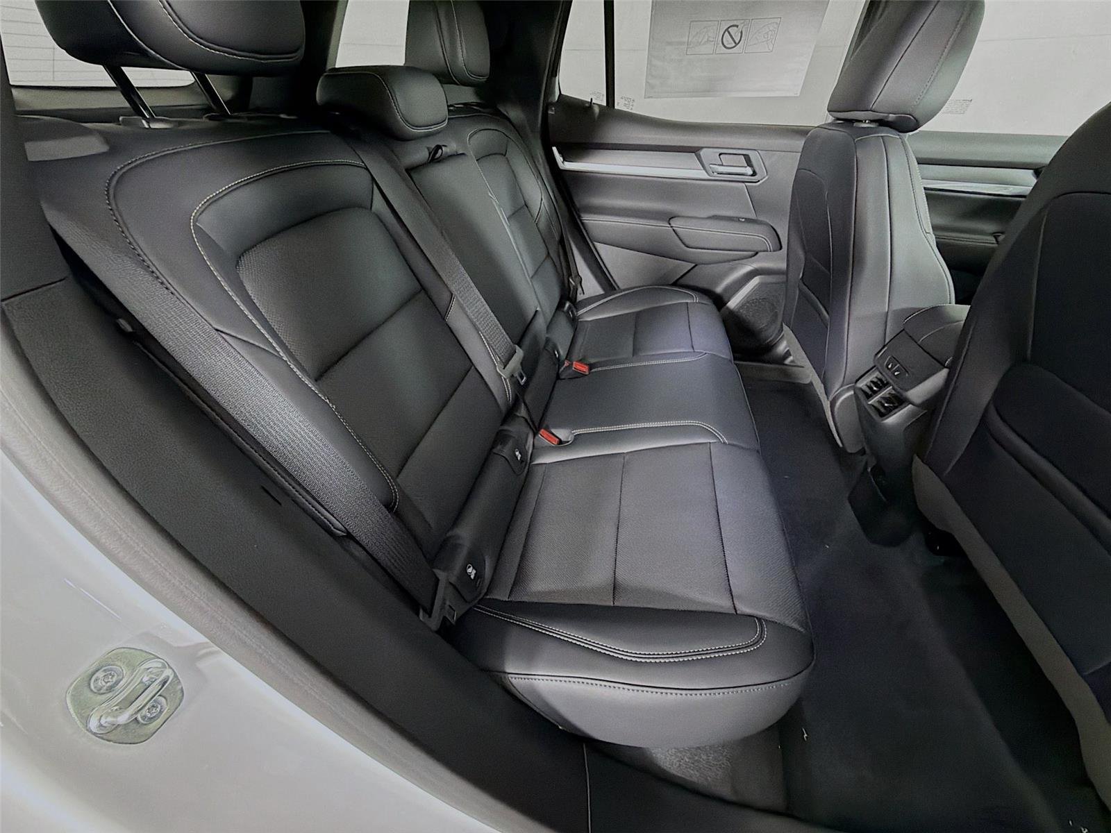 2027 GMC Terrain Elevation - Photo 29