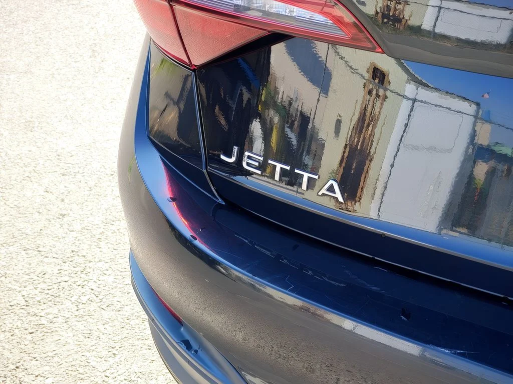 2024 Volkswagen Jetta SE - Photo 31