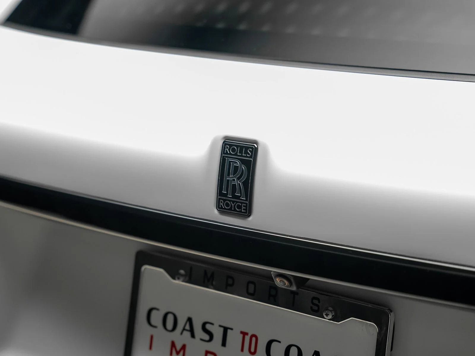 Used 2023 White Rolls-Royce Black Badge image 19
