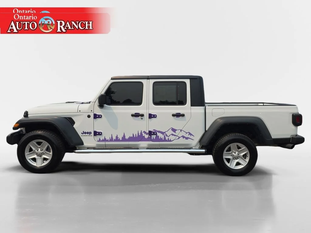 Used 2023 Copper Jeep Sport S image 2