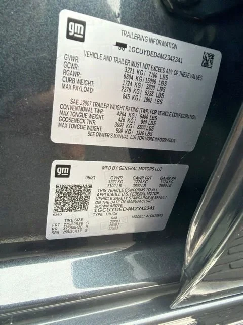Used 2021 SHADOW GRAY METALLIC Chevrolet LT image 26