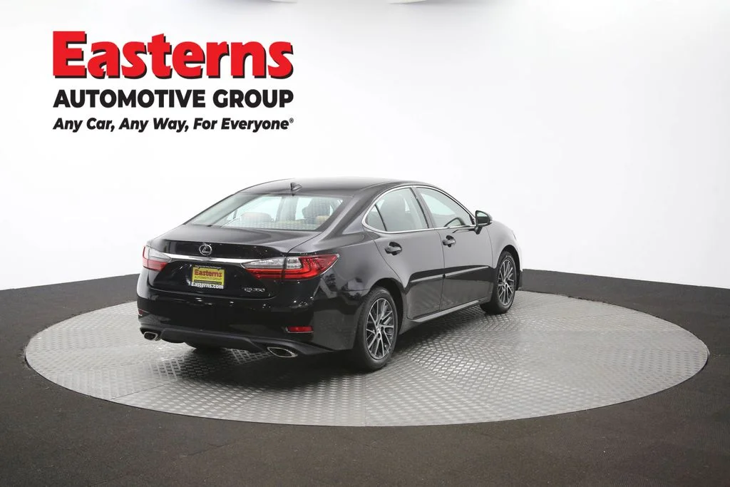 Used 2019 Gray Honda LX image 37