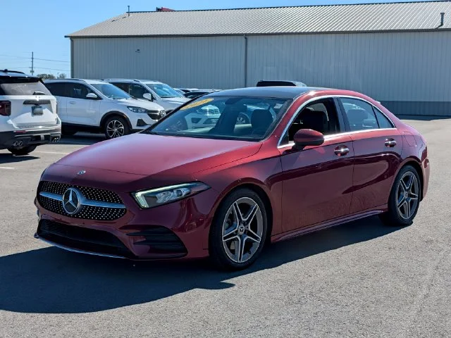 Used 2021  Mercedes-Benz A 220 image 3