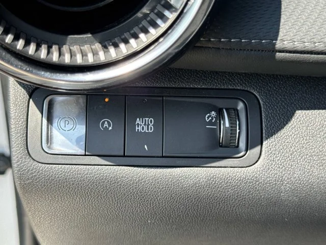Used 2025 White Chevrolet LT image 46