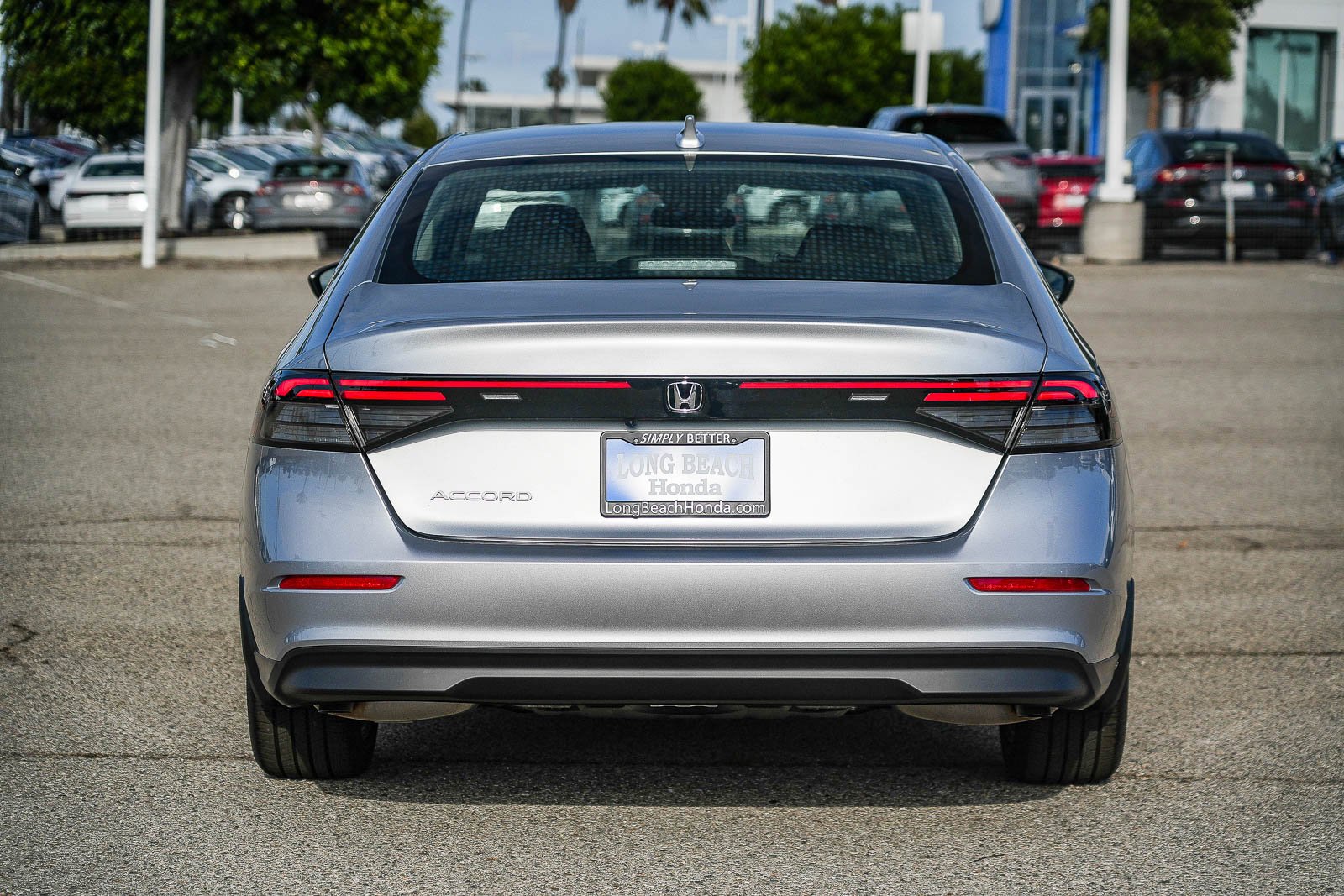 New 2026 Solar Silver Metallic Honda LX image 7