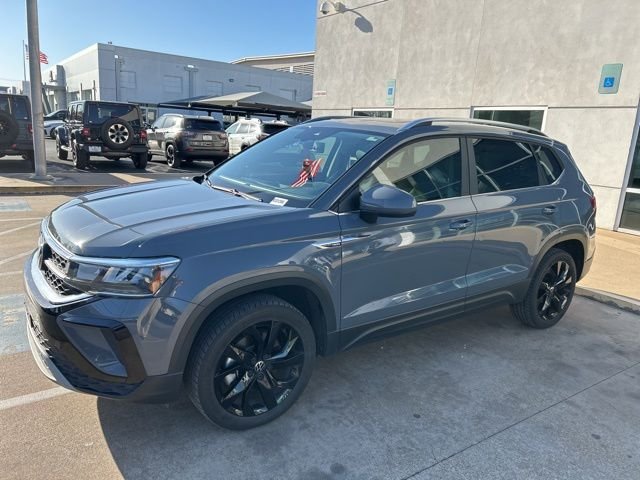 2022 Volkswagen Taos SE