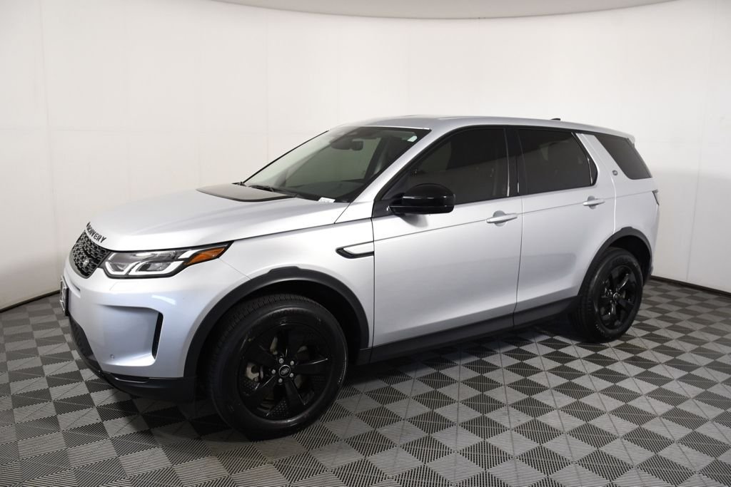 Used 2023 Hakuba Silver Metallic Land Rover S image 2