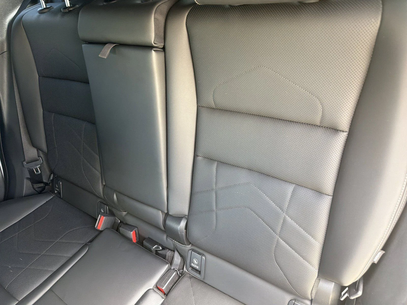 Used 2024 Mineral White Metallic BMW xDrive28i image 20