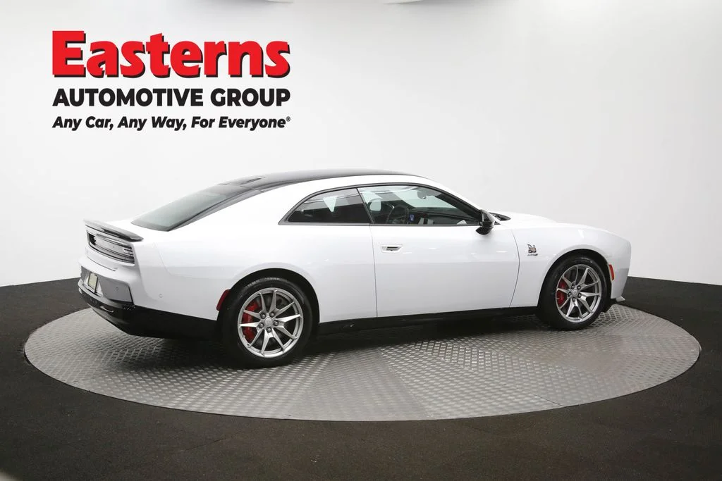 Used 2024 White Dodge R/T Scat Pack image 44