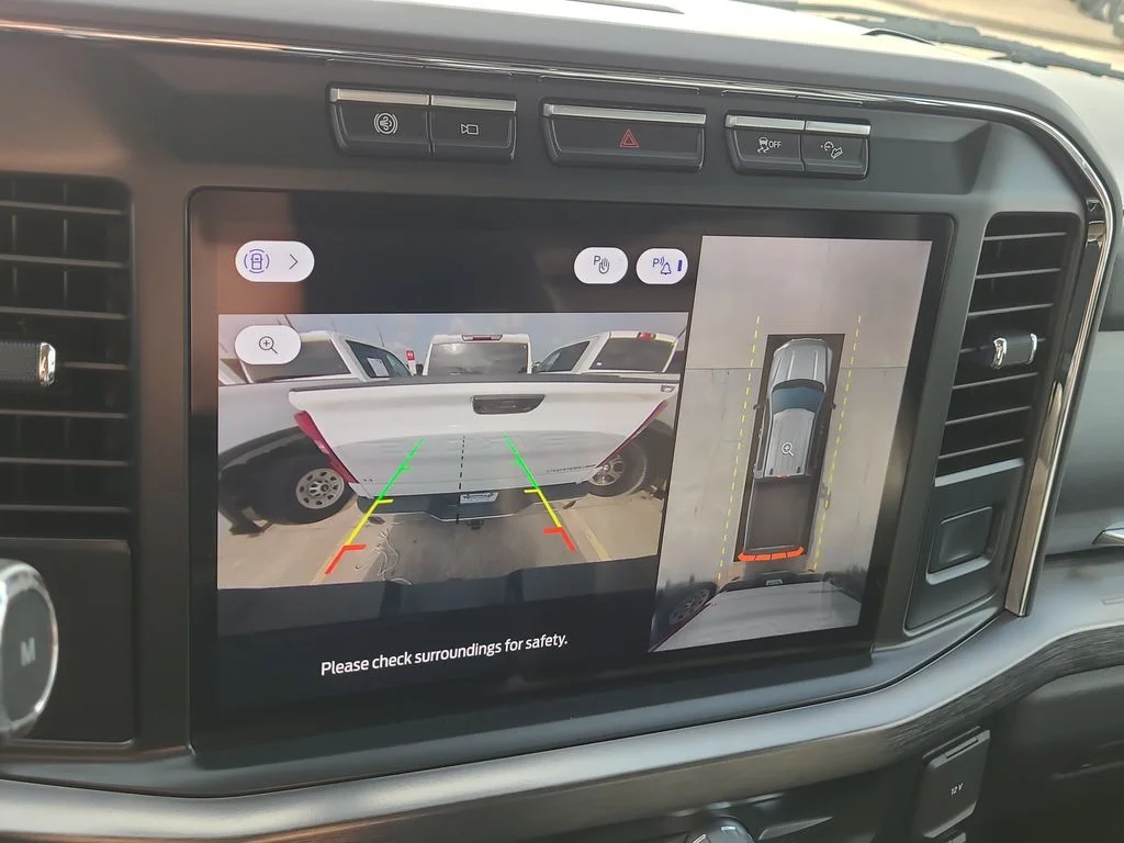 Used 2023 White Ford Lariat image 25