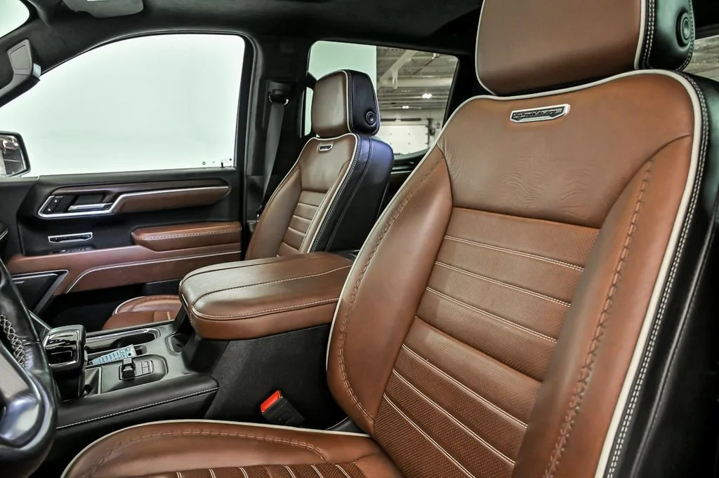 Used 2025 Sterling Metallic GMC Denali Ultimate image 14