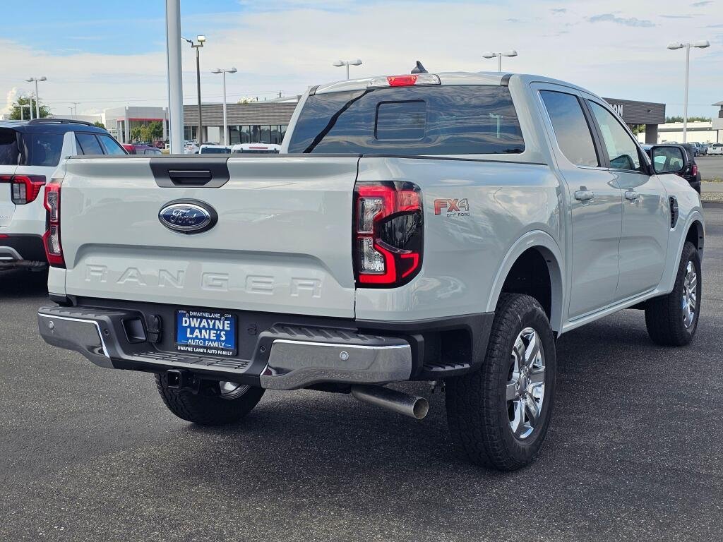 New 2026 Avalanche Ford Lariat® image 5