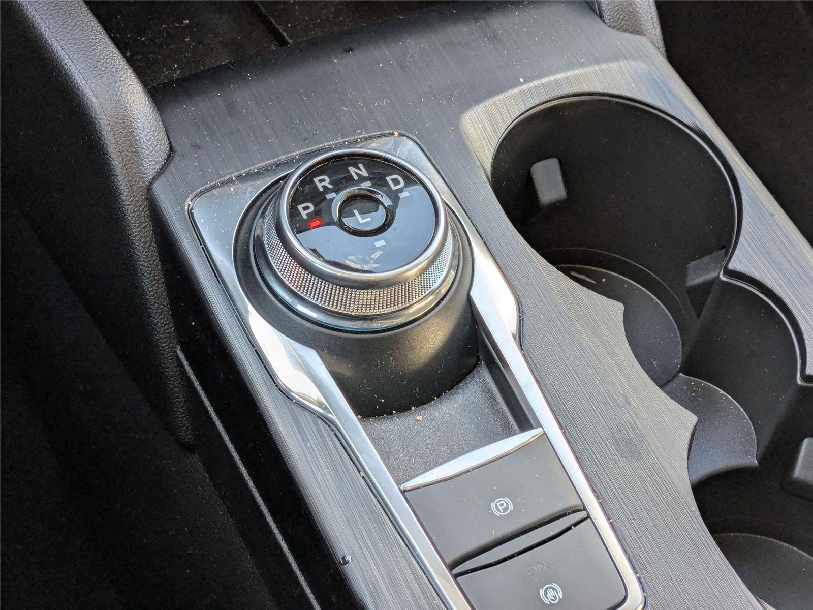 New 2025 Star White Metallic Tri-coat Ford Plug-in Hybrid image 24