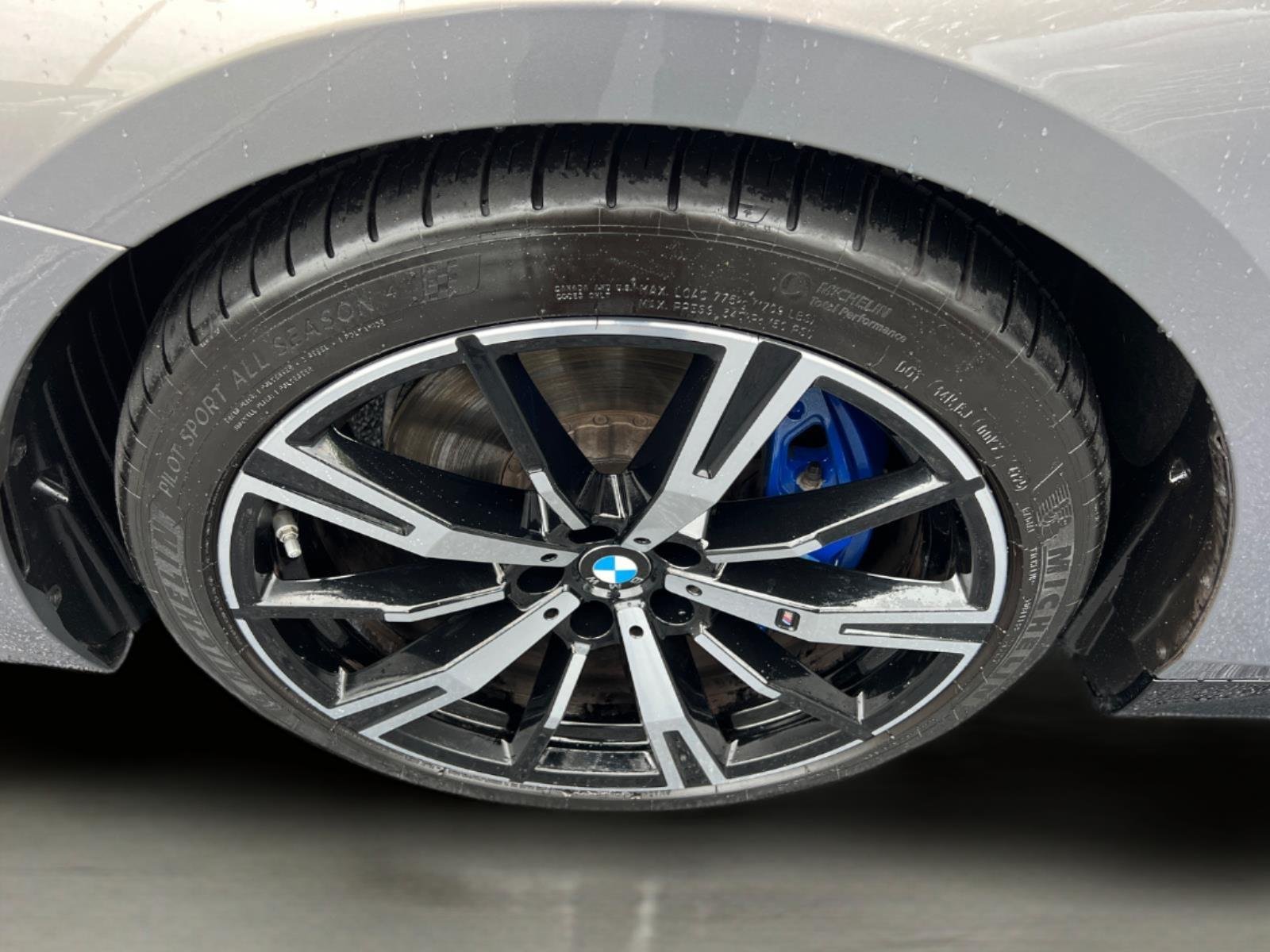 Used 2024 Oxide Grey Metallic BMW 540i xDrive image 33
