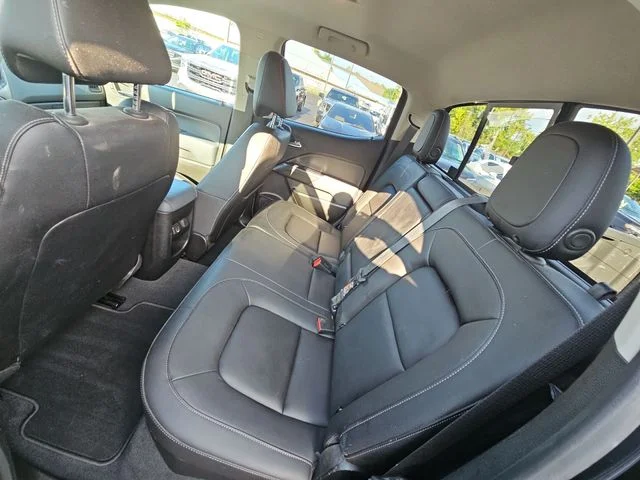 Used 2019 Black Chevrolet Z71 image 28