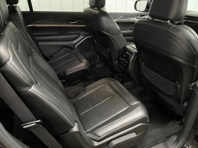 Used 2021 Black Jeep Limited image 22