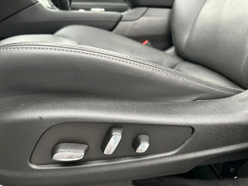 2024 Cadillac XT6 Premium Luxury - Photo 25