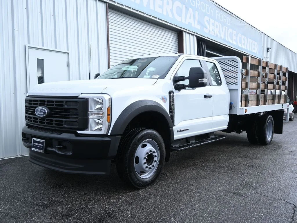 2026 Ford F-450 Super Duty Chassis Cab