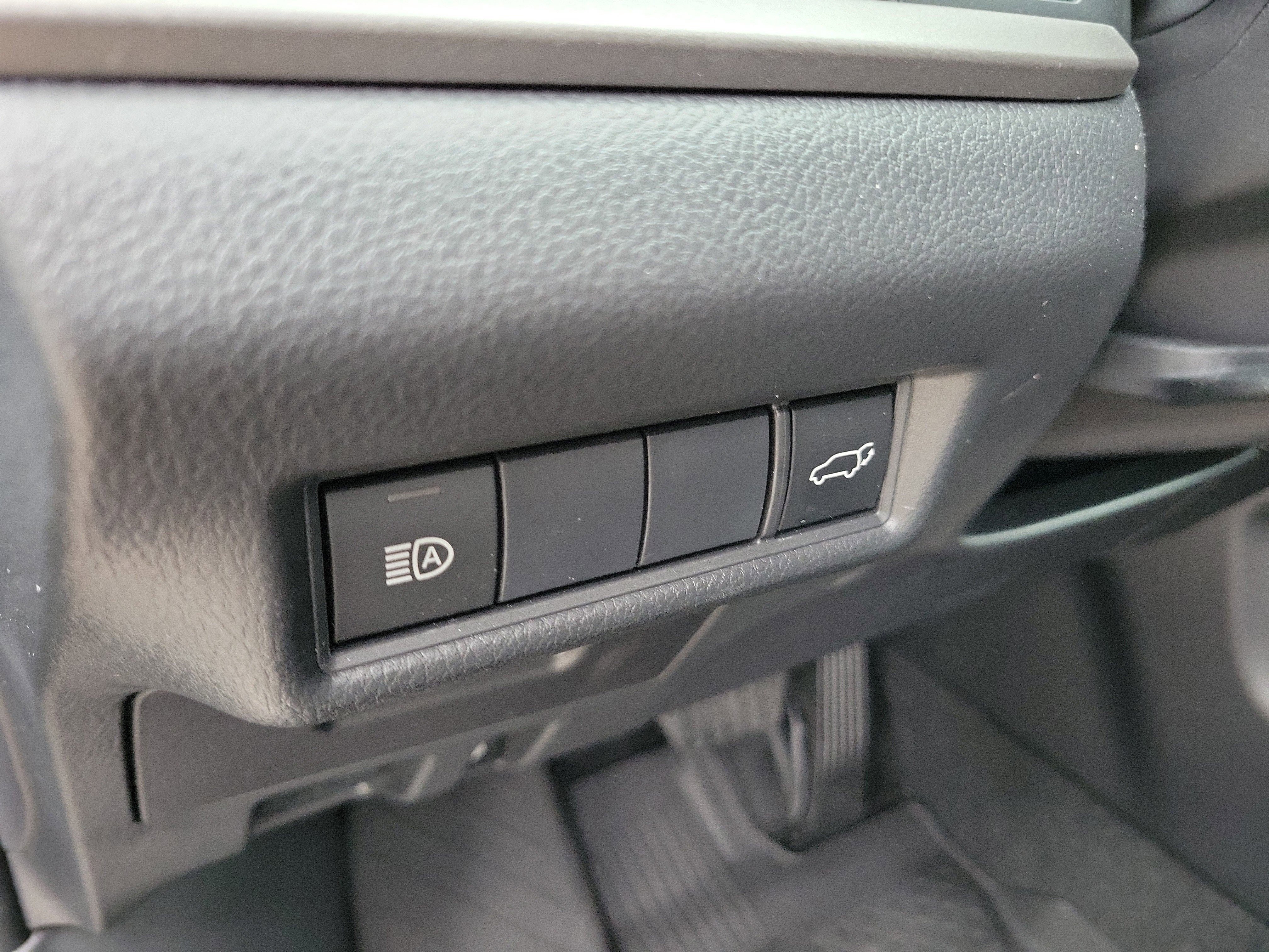 Used 2026 Cloud Toyota XLE image 29