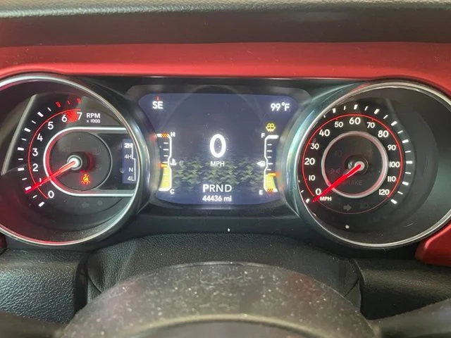 Used 2021 White Jeep Unlimited Rubicon image 7