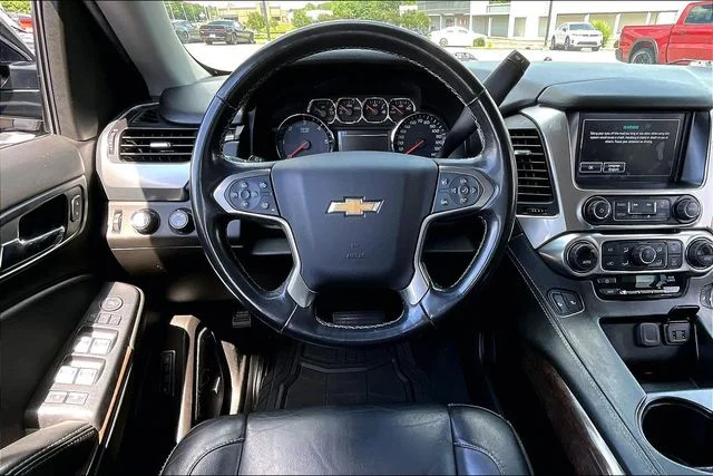 Used 2019 Black Chevrolet LT image 8