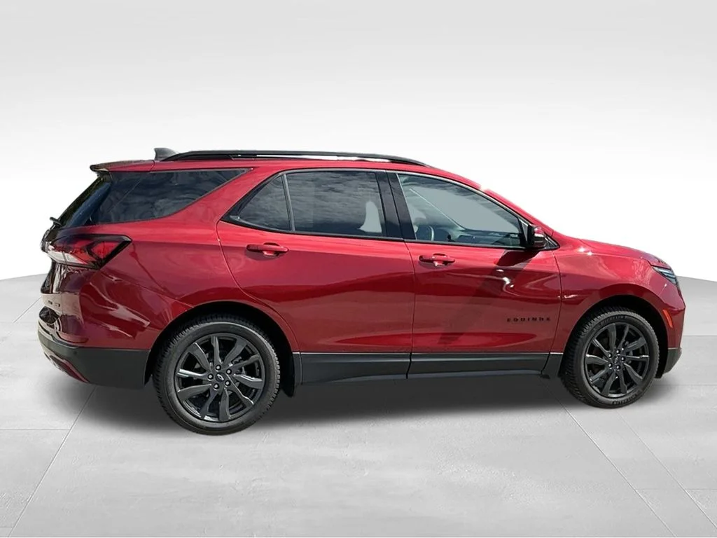 Used 2023 Red Chevrolet RS image 15