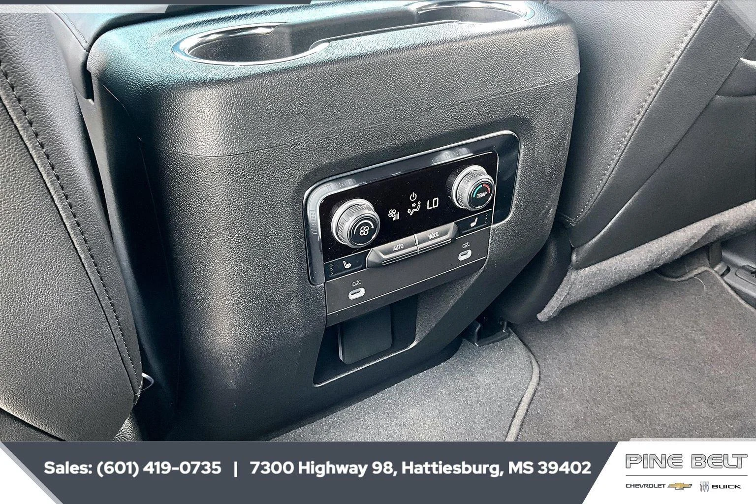 Used 2024 Black Chevrolet Z71 image 25