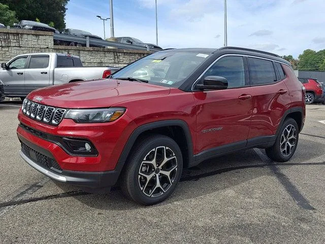 New 2026 Red Hot Pearl-Coat Exterior Paint Jeep Limited image 2