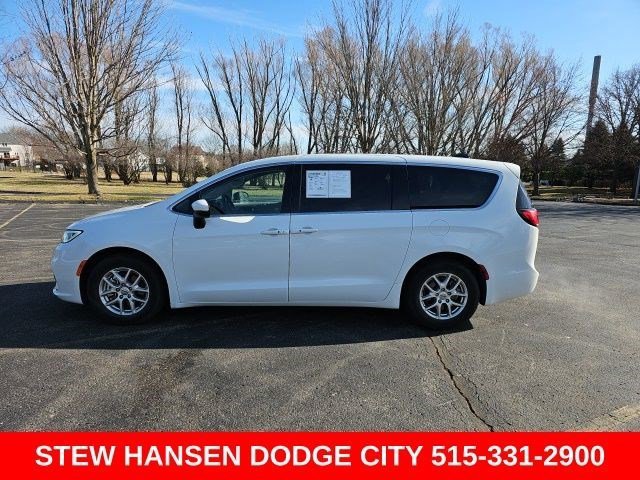 2023 Chrysler Pacifica