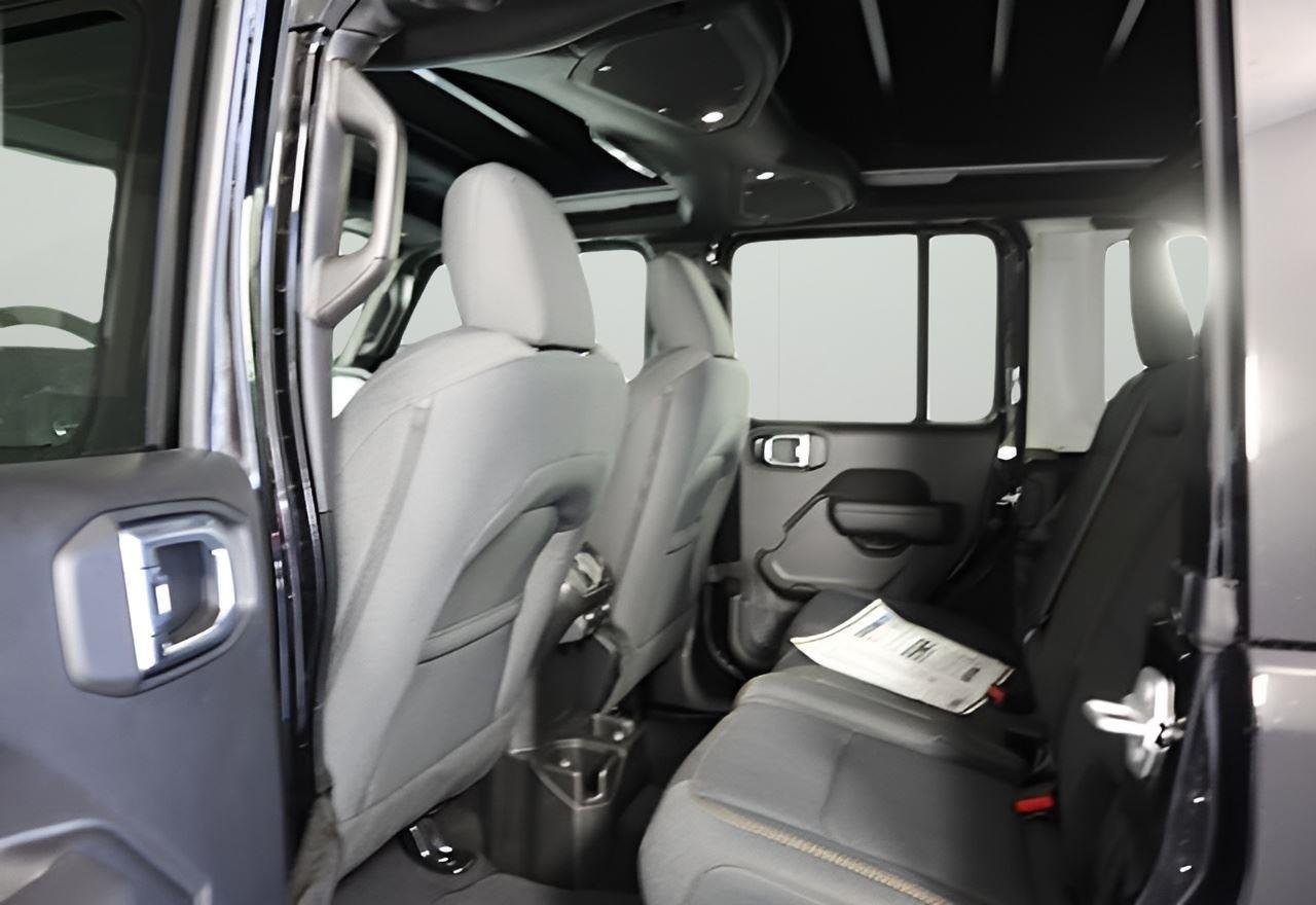 New 2026 Black Clear-Coat Exterior Paint Jeep Sport S image 9