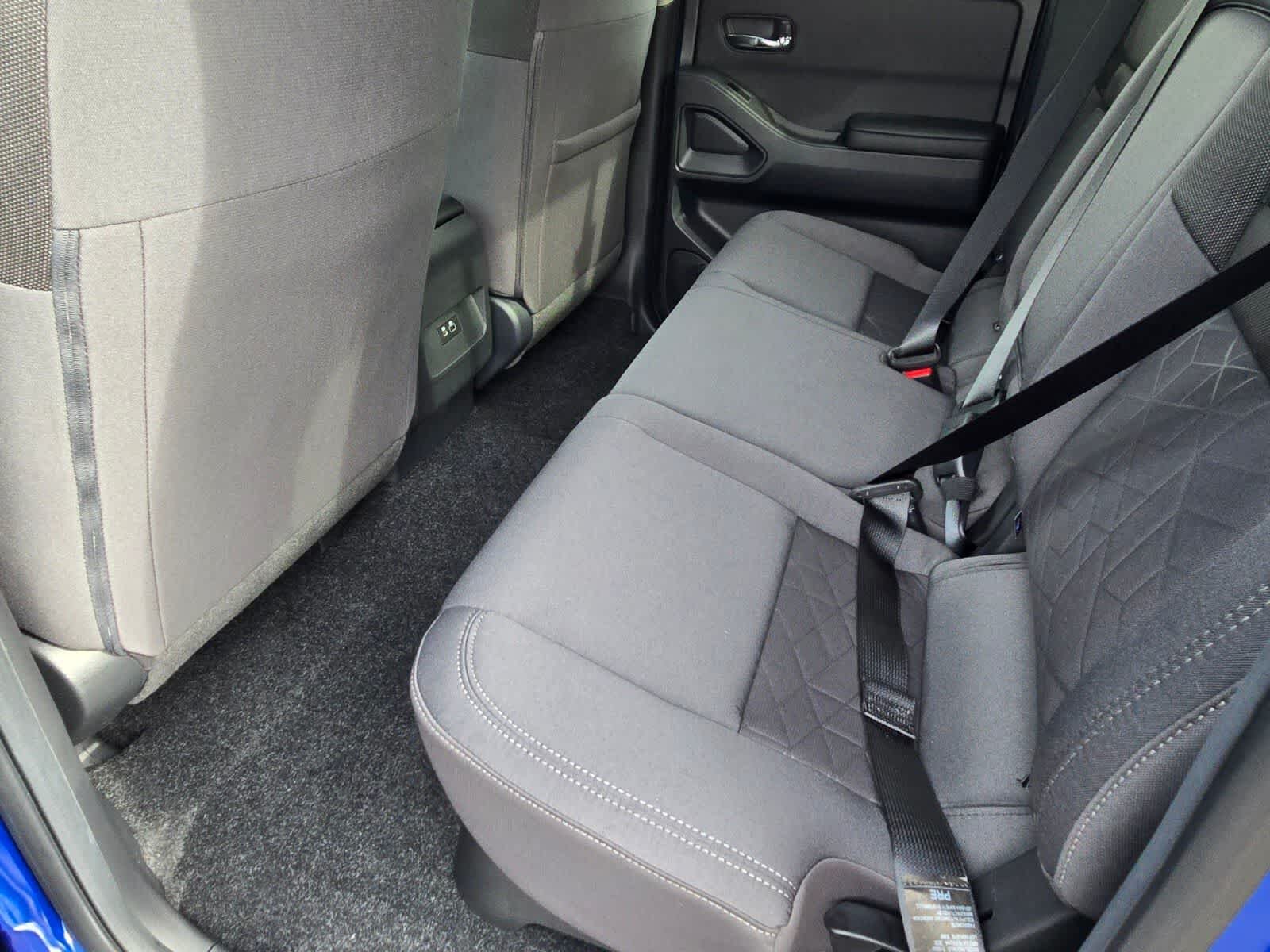 Nuevo 2026 Bluestone Pearl Nissan Crew Cab SV imagen 15