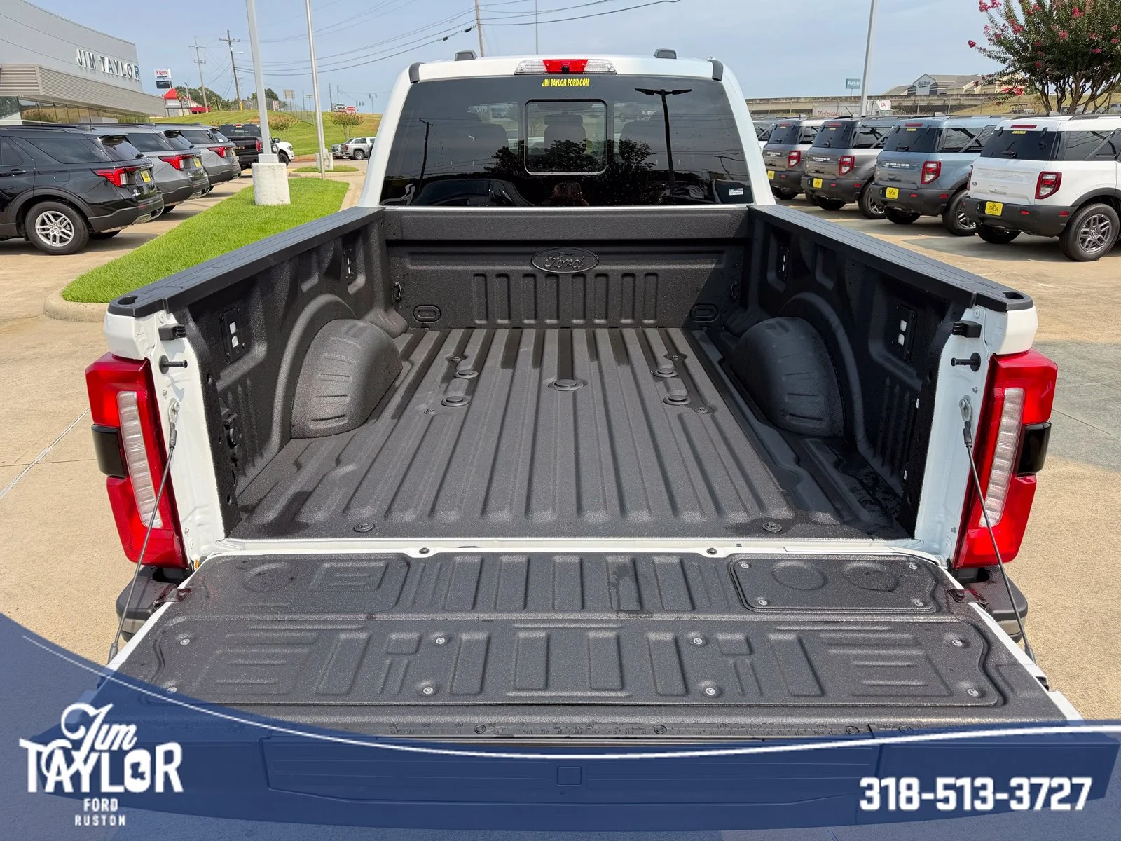 New 2026 Star White Metallic Tri-Coat Ford F-250® King Ranch® image 44