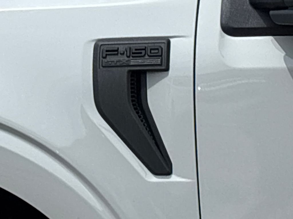 Used 2023 Avalanche Ford XL image 15