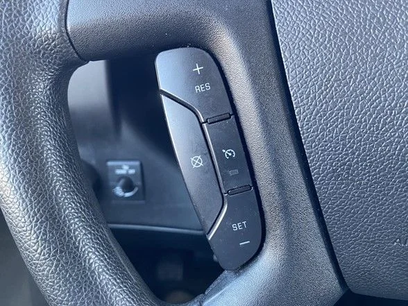 Used 2024 White Chevrolet Work Van image 18
