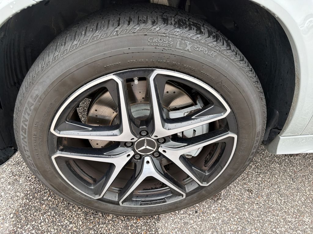 Certified Used 2024 MANUFAKTUR Alpine Gray Mercedes-Benz GLE 53 AMG® image 34