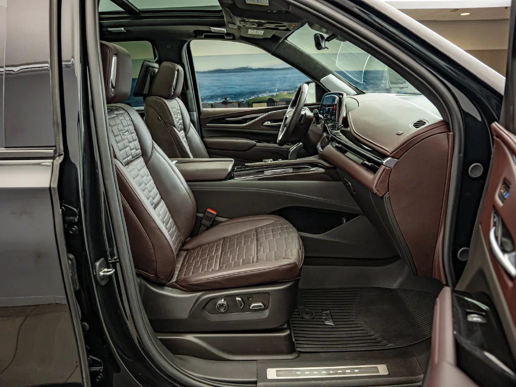 Used 2024 Black Raven Cadillac Sport Platinum image 44