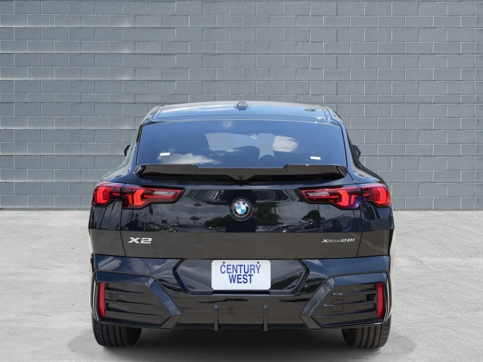 New 2026 Black Sapphire Metallic BMW xDrive28i image 4