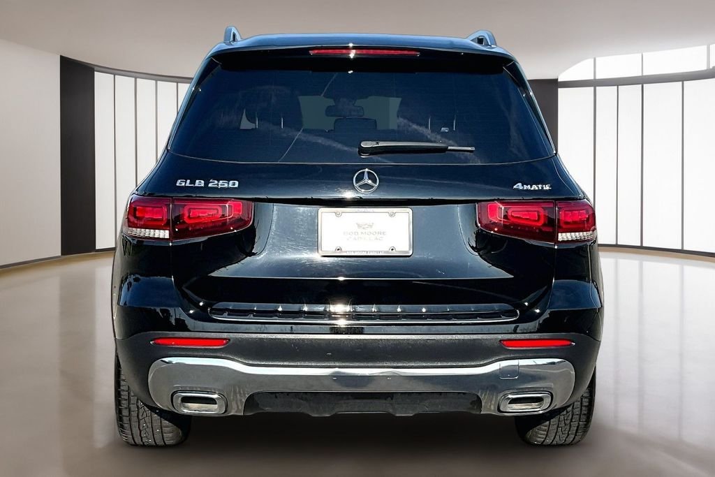Used 2021 Black Mercedes-Benz GLB 250 image 4