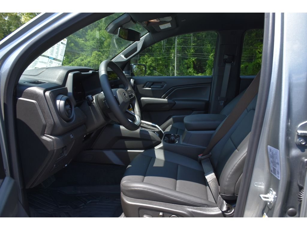 2025 Chevrolet Colorado Trail Boss - Photo 11