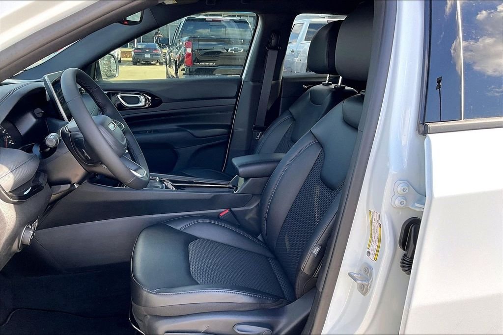 New 2026 Jeep Compass Latitude 4D Sport Utility